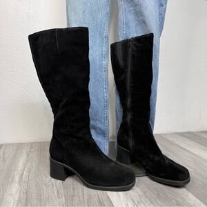 Bernardo Black Suede Knee High Boots Y2K Block Heel Size 6 1/2 Minimalist Fall